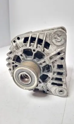 Volvo S40, V40 Generator/alternator 8200162474 2542653D SG12B071