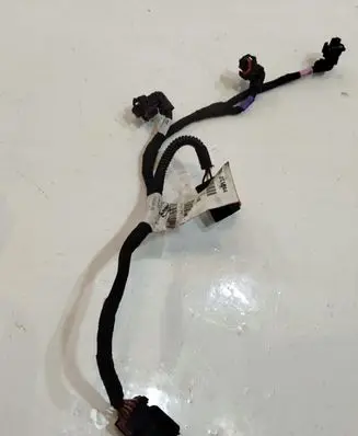 Maserati Ghibli Fuel injector wires 311644