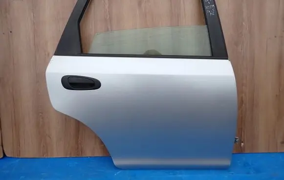 Honda Civic Rear door 