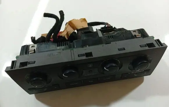 Audi A6 S6 C6 4F Climate control unit 4F1820043G