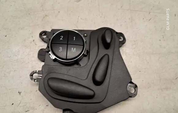 Mercedes-Benz E W211 Seat control switch 2118207810
