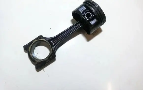 Peugeot Partner Piston with connecting rod