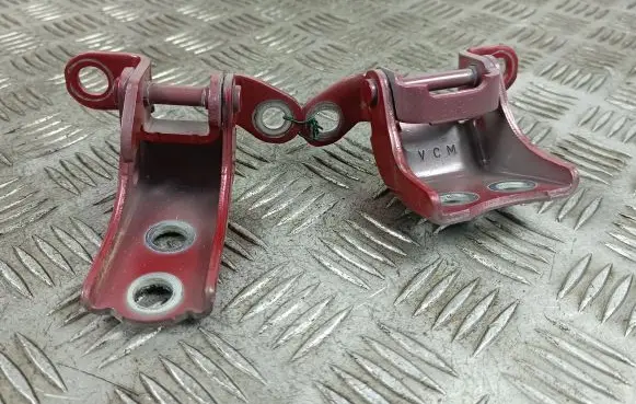 Honda HR-V Front door hinge set 