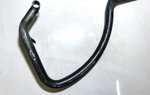 Peugeot 605 Tailgate/trunk/boot hinge