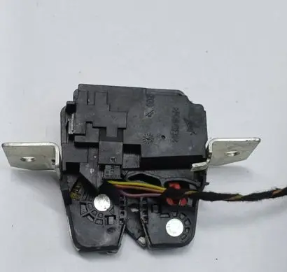 Mercedes-Benz B W245 Tailgate/trunk/boot lock/catch/latch A1697400235
