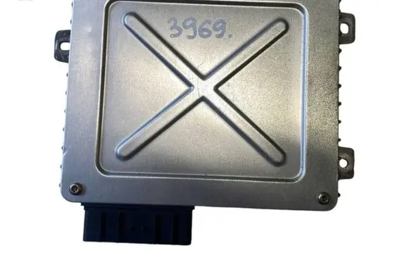 Land Rover Discovery Engine control unit/module RQT100024