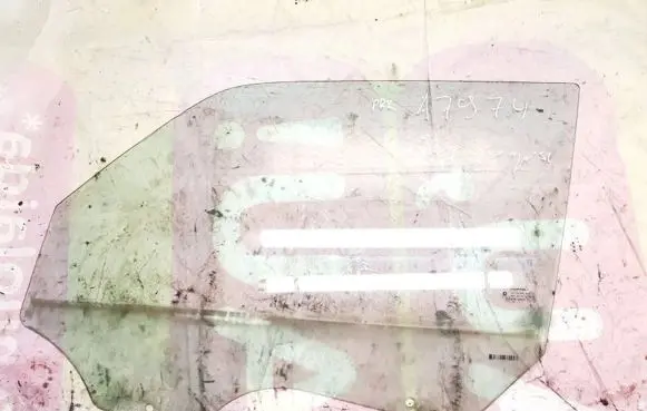 Jeep Patriot Front door window glass four-door