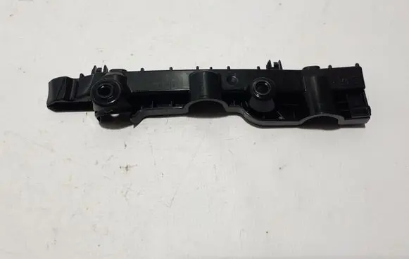 Front bumper mounting bracket