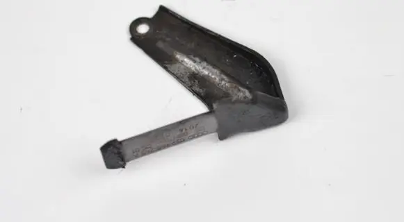 Audi A6 S6 C6 4F Gear shift cable bracket 059145245a 201402S