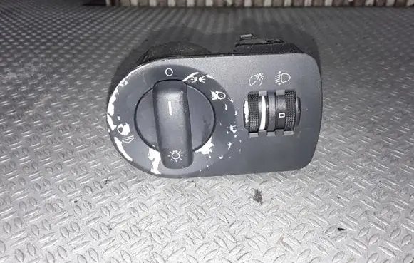 Audi A3 S3 A3 Sportback 8P Light switch 8P0919094