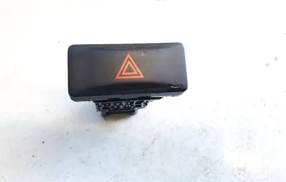 Nissan X-Trail T31 Hazard light switch 06016