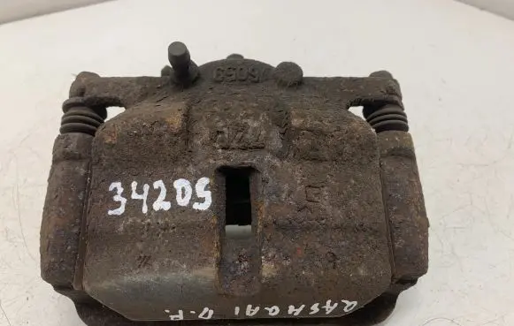Nissan Qashqai Front brake caliper 6059
