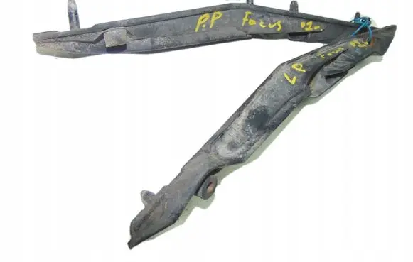Ford Focus Front bumper mounting bracket