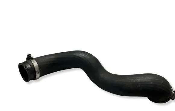 Volvo V70 Intercooler hose/pipe 30645937