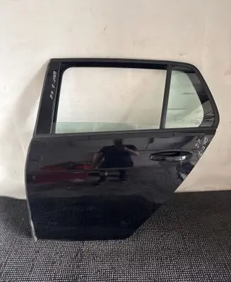 Volkswagen Golf VII Rear door LC9X