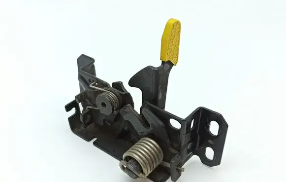 Mercedes-Benz B W246 W242 Engine bonnet/hood lock/catch 