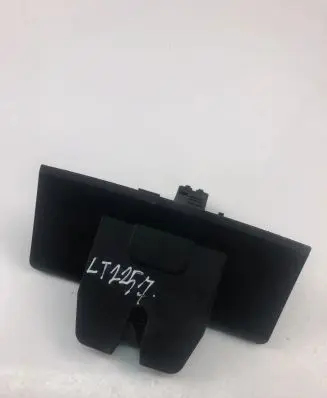 Volvo S60 Tailgate/trunk/boot lock/catch/latch 31335045