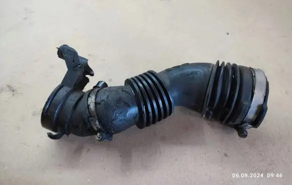 Renault Megane II Intercooler hose/pipe 8200412983
