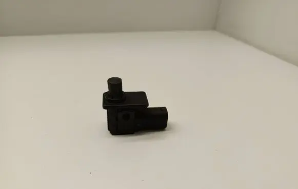 BMW 5 E60 E61 Bonnet alarm switch sensor 8352229