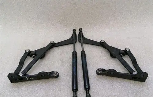 Aston Martin Vanquish Zagato Tailgate/trunk/boot hinge AD43F42700AC