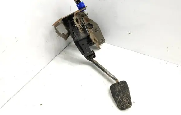 Clutch pedal