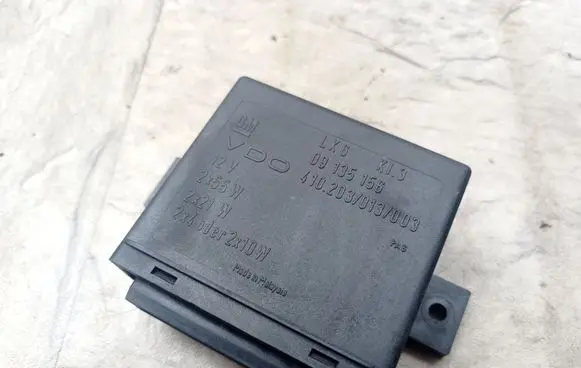 Opel Zafira A Light module LCM 09135156