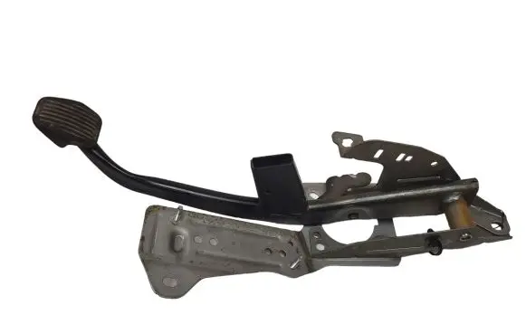 Ford C-MAX II Brake pedal AV612467AE 11575M07
