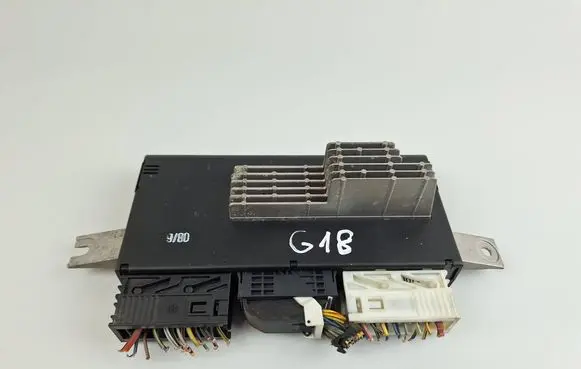 BMW 7 E38 Light module LCM 8370875 61358370875