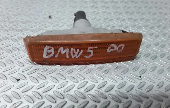 BMW 5 E39 Front fender indicator light