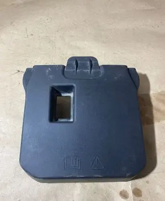 Ford Focus Battery box tray cover/lid AM5110A659AD