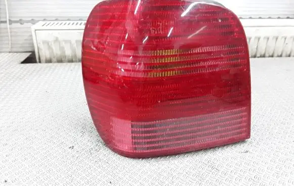 Volkswagen Polo III 6N 6N2 6NF Rear/tail lights 964079