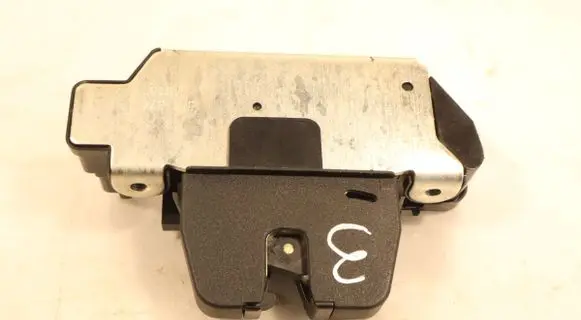 Peugeot 301 Tailgate/trunk/boot lock/catch/latch 1514874H