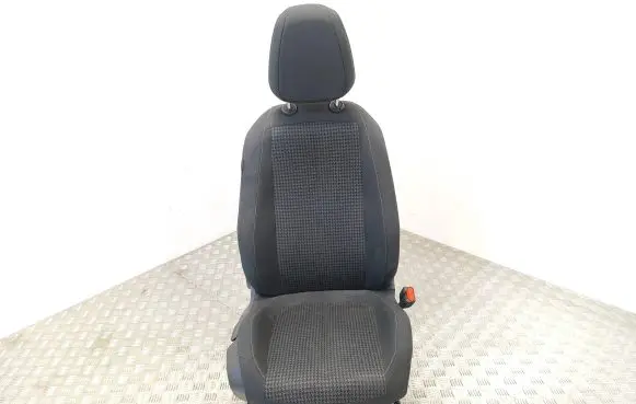 Peugeot 308 Front passenger seat 