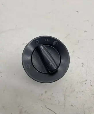 Volkswagen PASSAT B5 Light switch 1c0941531