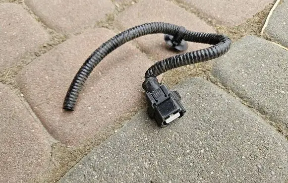 Opel Vivaro Headlight/headlamp wiring loom/harness 
