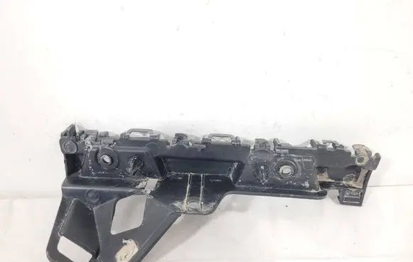 Renault Trafic III (X82) Front bumper mounting bracket 622209504R