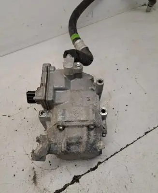 Toyota Yaris Air conditioning (A/C) compressor (pump) 0422001350