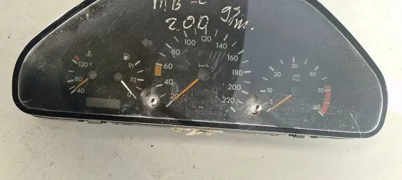 Mercedes-Benz C W202 Speedometer (instrument cluster) 110008558