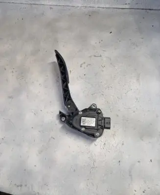 Nissan Murano Z51 Accelerator throttle pedal 180021AA0B