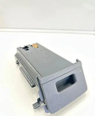 Volkswagen Touran III Glove box 5TA861801 82850