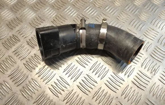 Audi A3 S3 8V Intercooler hose/pipe 04L145828G 04L131111M