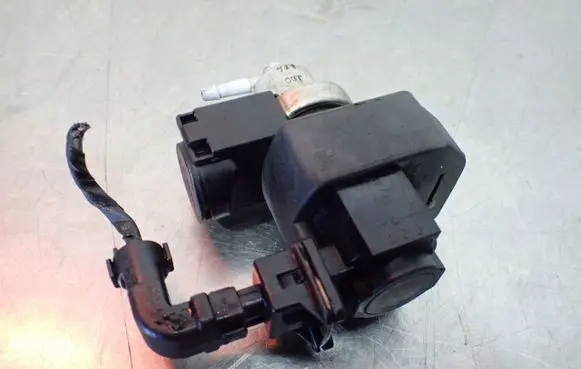 KIA Ceed Valve vacuum 