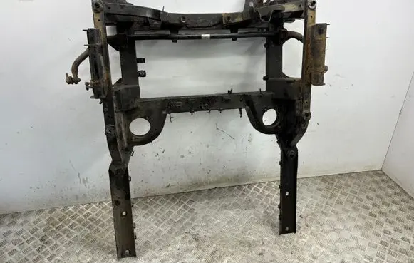 Maserati Quattroporte Front subframe