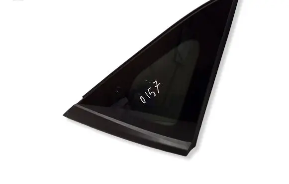 Hyundai Kona II Rear side window 87820HF0