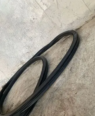 Seat Leon (5F) Rubber seal front coupe door 