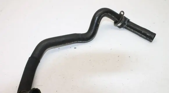Mercedes-Benz CLS C219 Engine coolant pipe/hose A2118302596