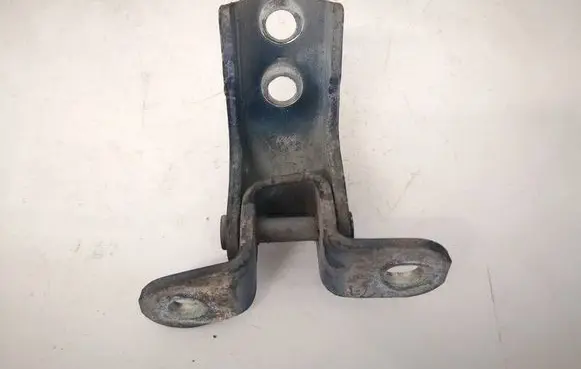 Toyota Yaris Front door upper hinge 