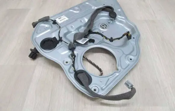 Volvo V50 Rear window lifting mechanism without motor 8679083 35476