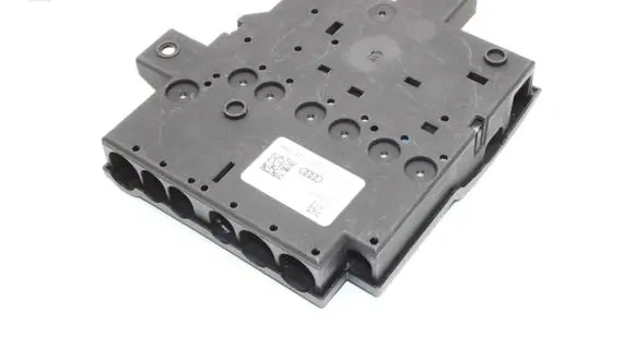Audi A8 S8 D5 Current control relay 4N0937513
