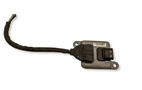 BMW 3 E90 E91 Lambda probe sensor 7587130 5WK96621K 2007090354
